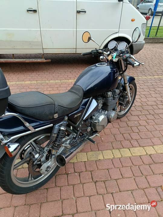 Kawasaki Zephyr 550 Motocykle, skutery, quady