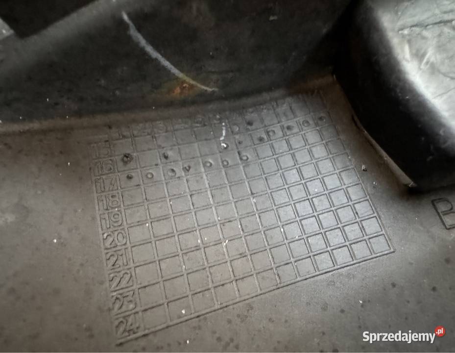 Listwa łuk błotnika przód lewa LH peugeot 3008 wielkopolskie sprzedam