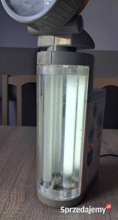 Wielofunkcyjna zabytkowa lampa latarka model Krosno