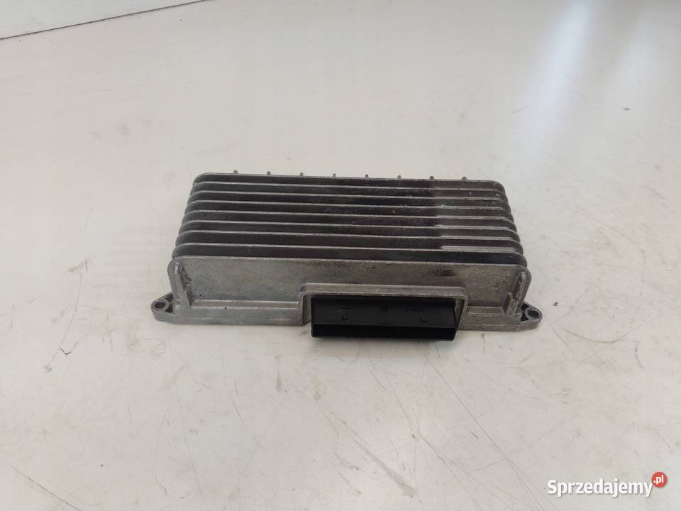 WZMACNIACZ RADIA AUDI A4 A5 Q5 8T0035223AB Sprzęt audio fabryczny Przystajń