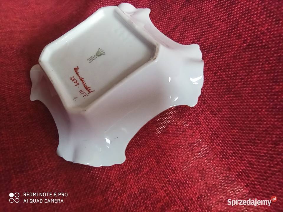 Popielniczka porcelanowa Syg PM 2437 Ręcznie