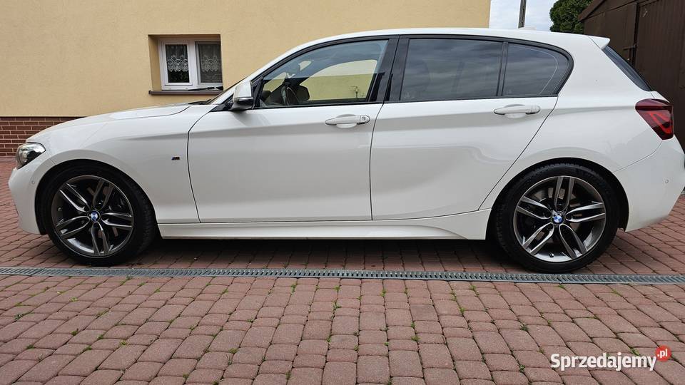 BMW 120i konwersja na M140i 30 340 mapa na 406 ASR (kontrola trakcji) Zarszyn