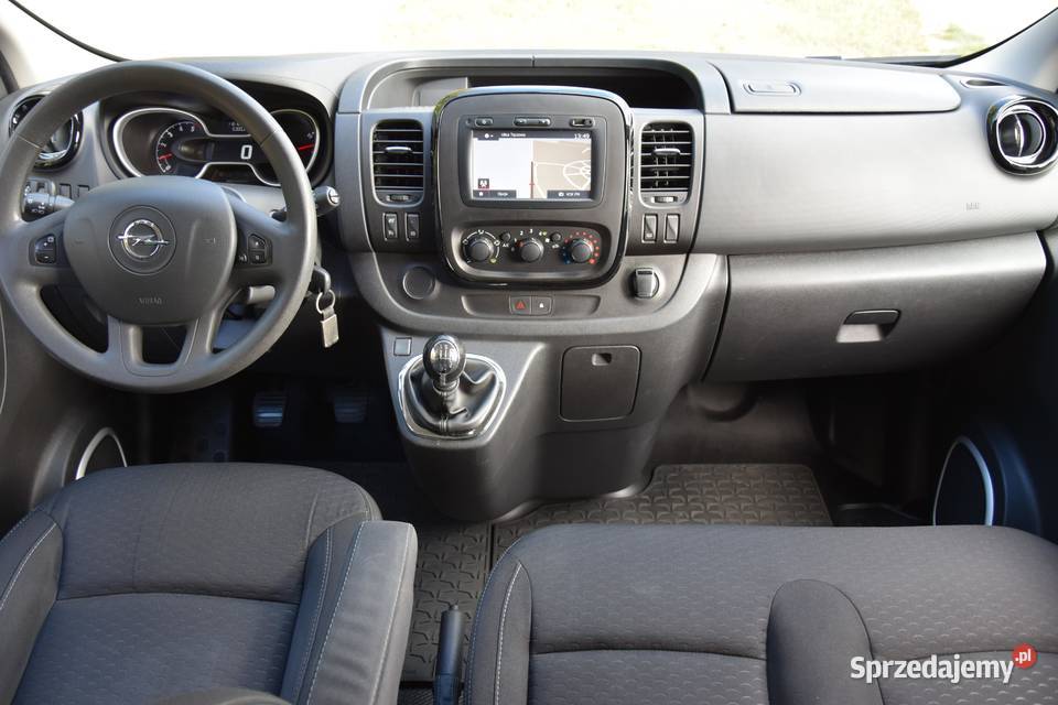 OPEL VIVARO SALON POLSKA 9osób Długi Mały Zielona Góra