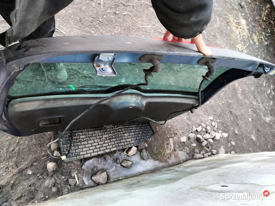 RENAULT CLIO 2 KLAPA BAGAŻNIKA TYŁ TYLNA SZYBA Kamień-Kolonia