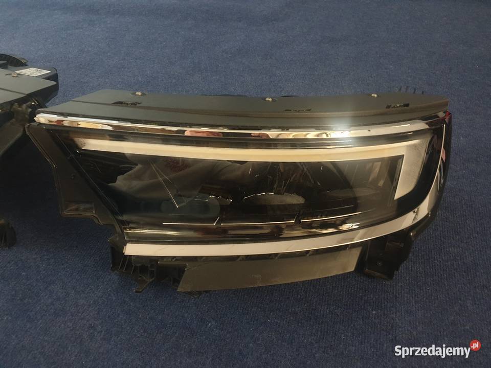 Lampa przednia LEWA OPEL MOKKA B II USZKODZONA Lampy przednie śląskie Pszczyna sprzedam
