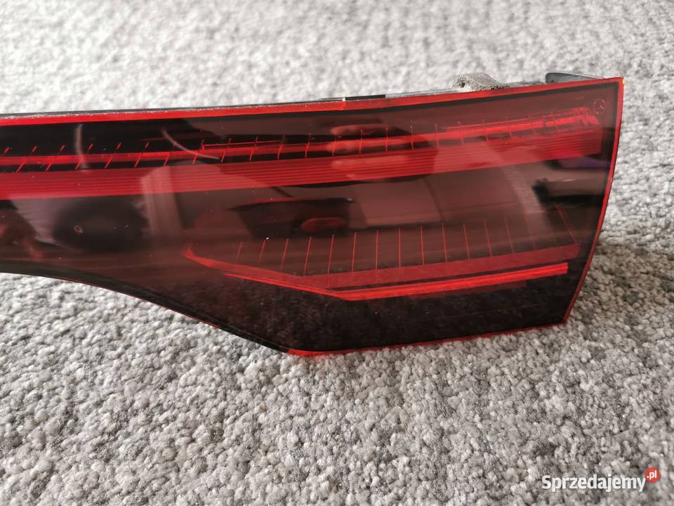 BLENDA TYŁ LED MERCEDES EQC A2939061801 Lampy tylne Pielgrzymka