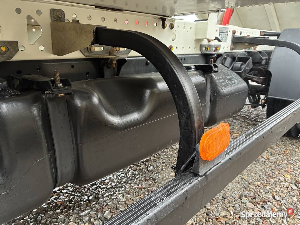 Iveco Wywrotka Wywrot Klima stan b Kiper centralny zamek Stalowa Wola