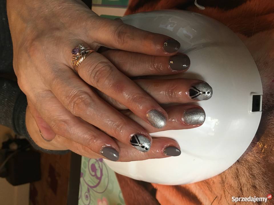 Paznokcie żelowe hybryda manicure pedicure