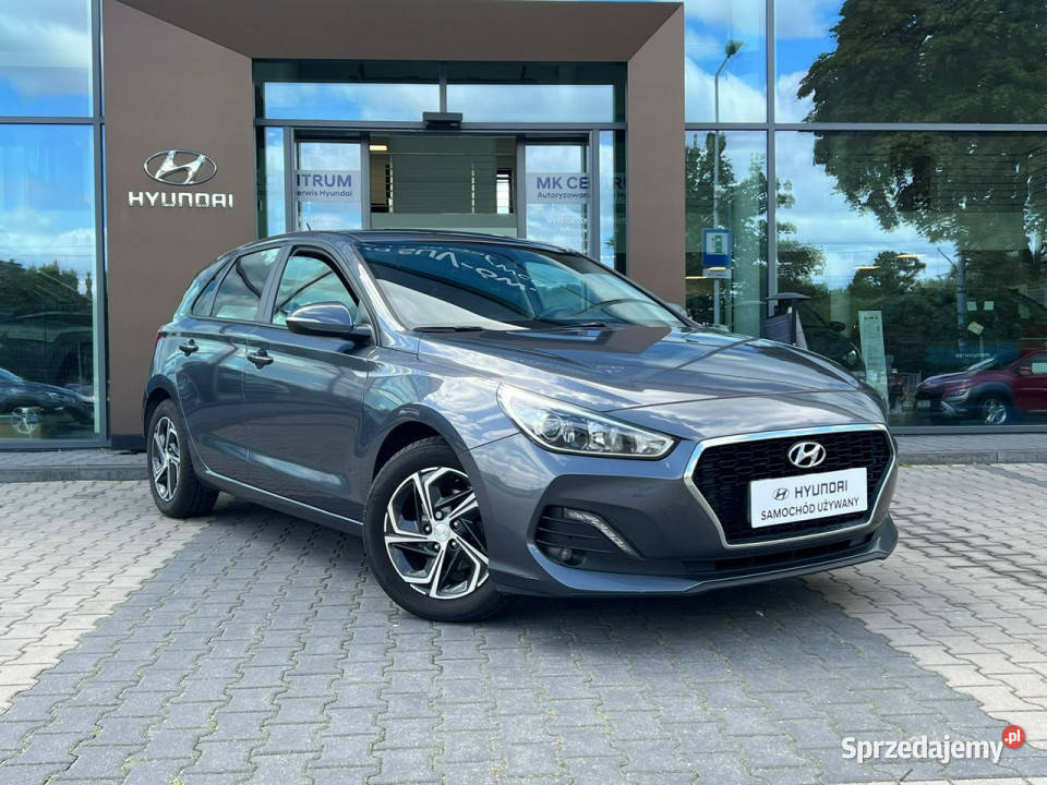 Hyundai i30 14 MPI 100 Classic Led Business Piotrków Trybunalski sprzedam
