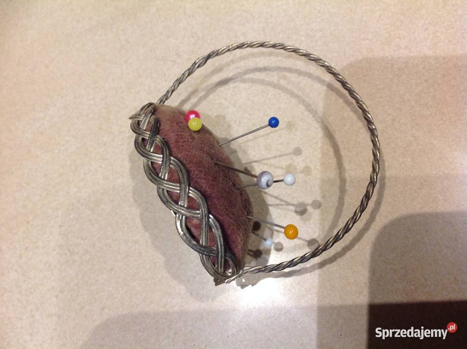 Zabytkowa Poduszeczka Koszyczek na Szpilki Igły Nowa Sól