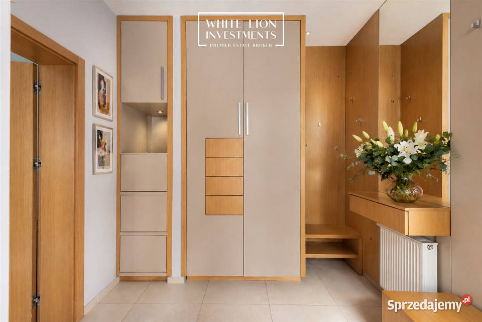 Dom Komorów Północna 320m2 320m2 Sprzedaż