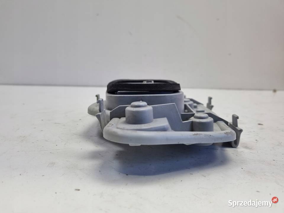VW Polo IV LIFT 0509r LEWY WKŁAD TYLNEJ LAMPY Janów