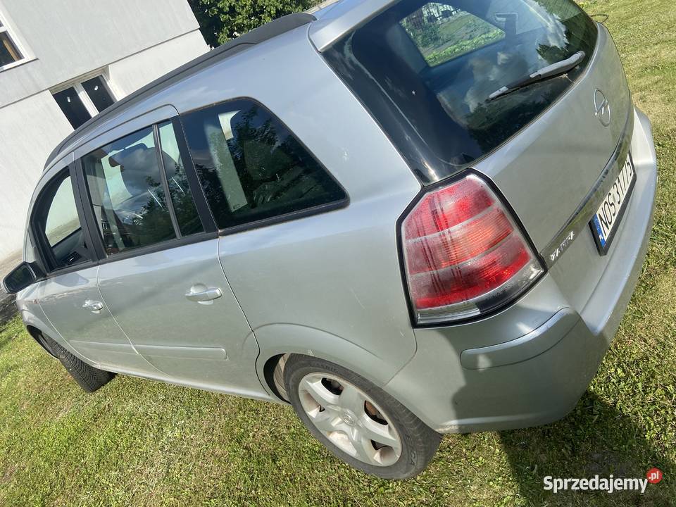 Opel Zafira 16 2005r Zafira Białystok sprzedam