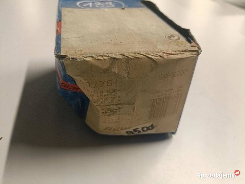 KLOCKI HAMULCOWE Mazda E1600 PRZEDNIE przód Rudka