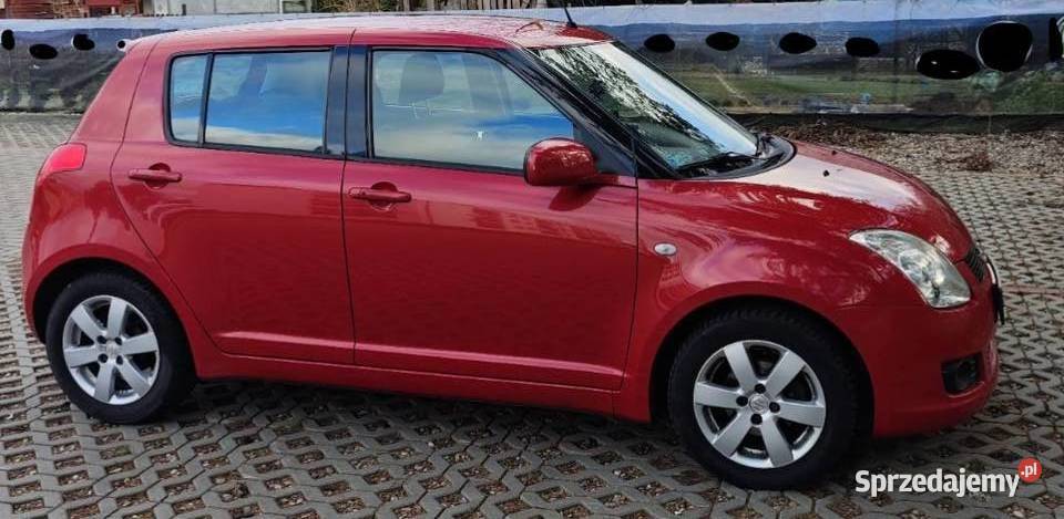 Na sprzedaż samochód Suzuki Swift nieuszkodzony pomorskie