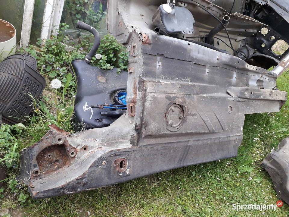 BMW e36 Coupe podłoga mocowanie wózka tył Motoryzacja Brzozów