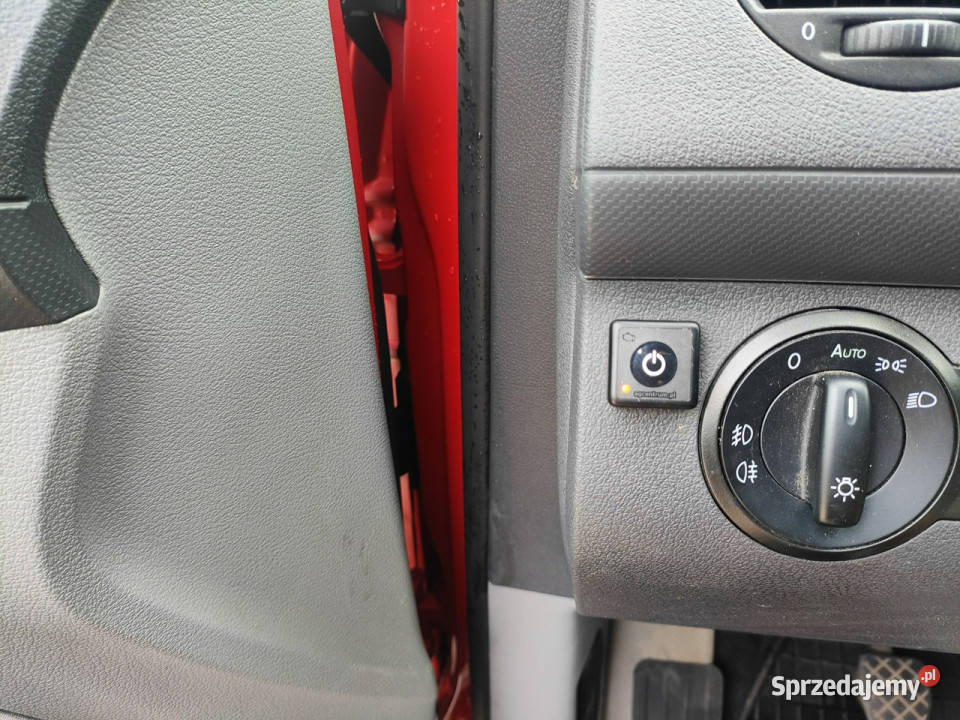 Volkswagen Caddy LIFE hak LPG klima grzane Chełm Śląski