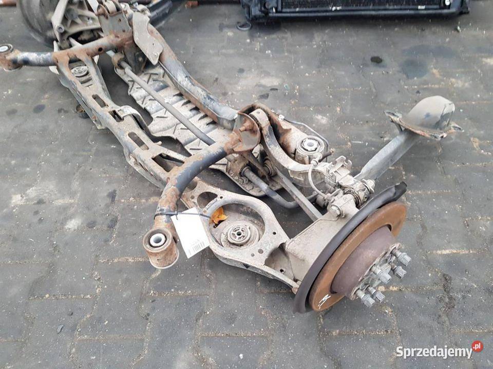 BELKA SANKI TYŁ VOLKSWAGEN PASSAT B7 18 TSI Pozostałe Lipno