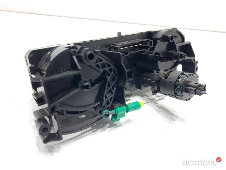 PANEL STEROWANIA NAWIEWU MITSUBISHI COLT VI sprzedam