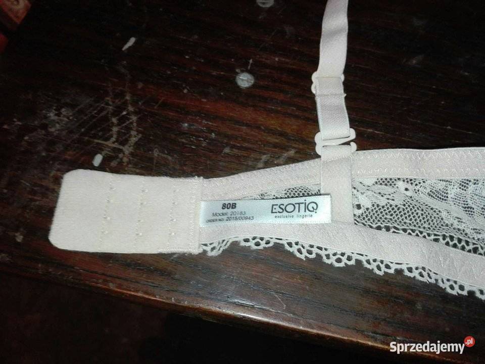 mam na sprzedaż stanik nowy nie używany 80cm Gdańsk