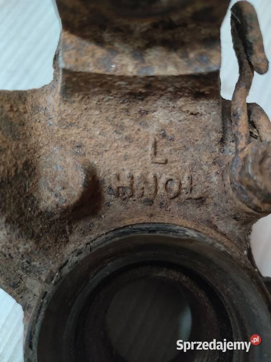 Zwrotnica przednia lewa honda TRX HN0L Wiele