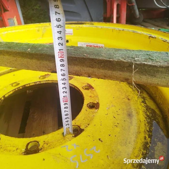 Felgi john deere piasta 28 10szpilek komplet 2 Łowicz sprzedam