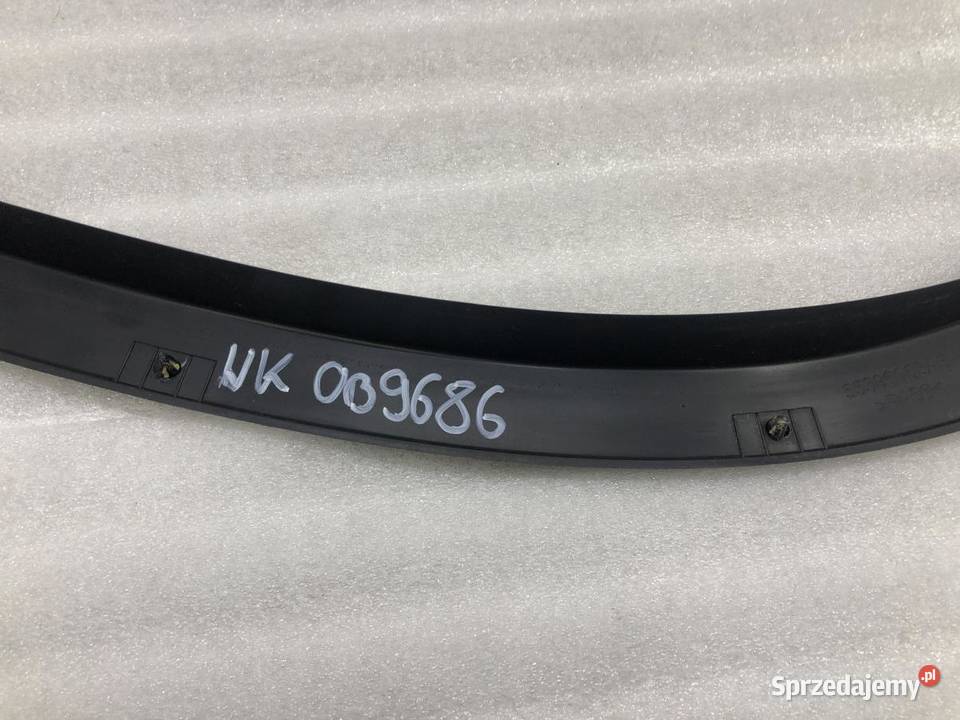 LISTWA BŁOTNIKA LEWA 55396053AB GRAND CHEROKEE