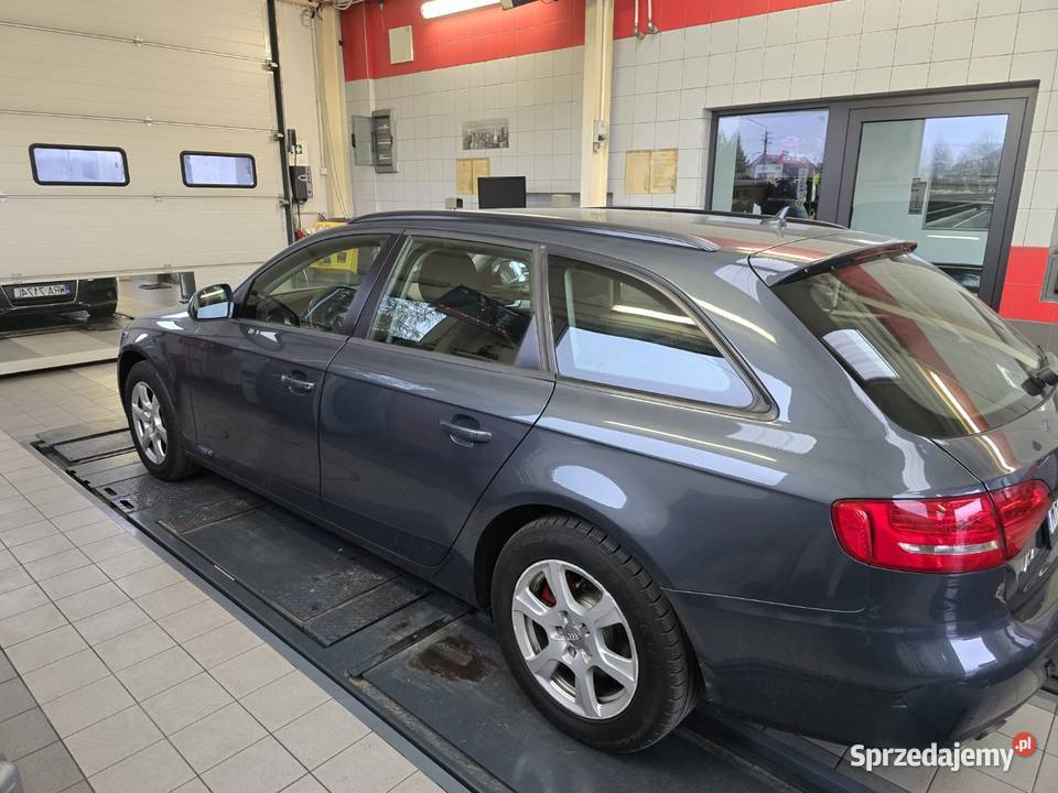 Audi A4 2009r 20 tdi 120