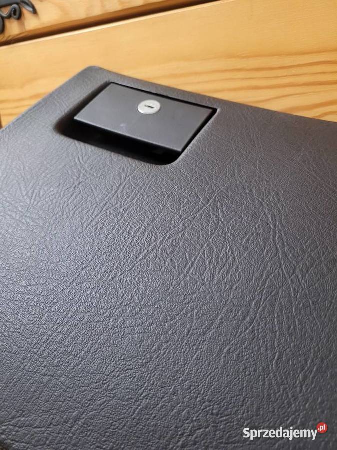 Schowek pasażera audi 80 90 b3 Cholerzyn