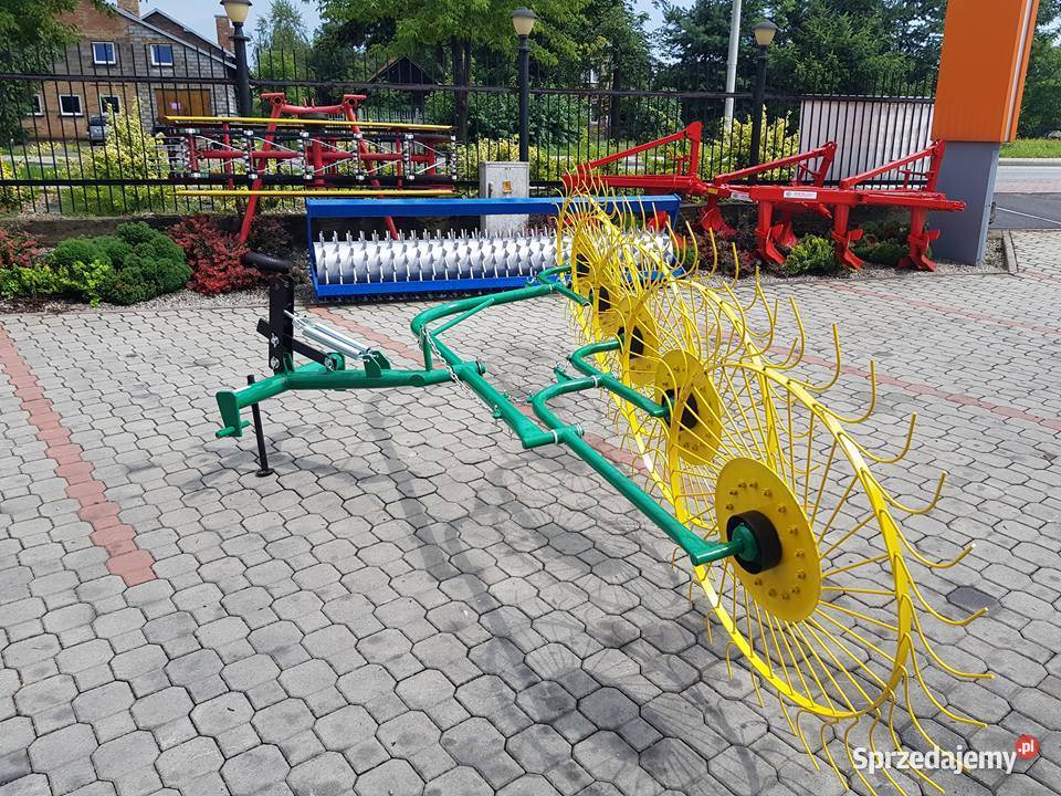 przetrząsaczo zgrabiarka gwiazdowa 4 5 gwiazd Zgrabiarki i przetrząsacze podkarpackie