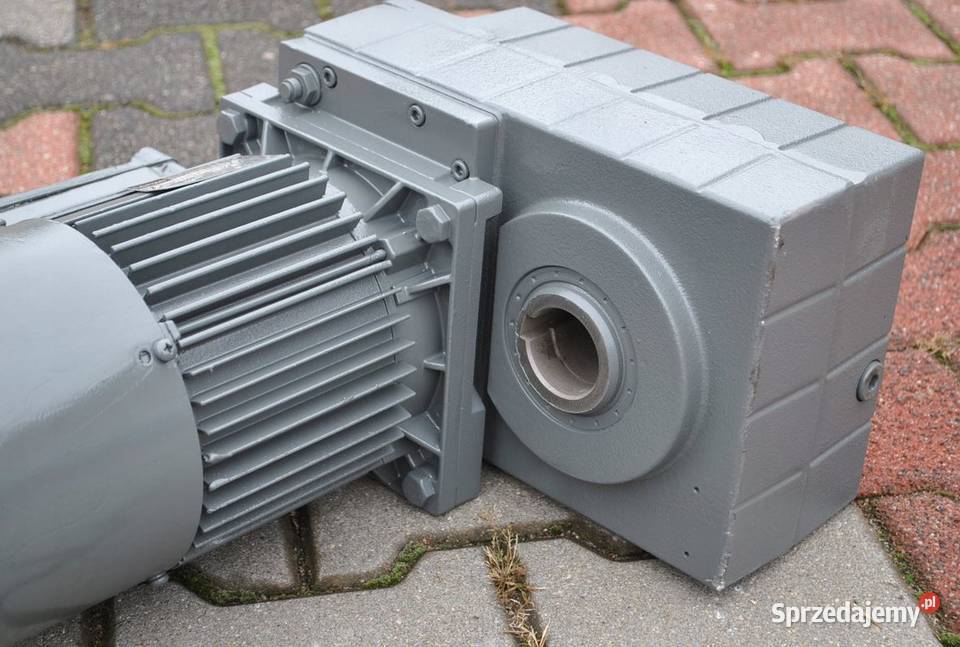 Motoreduktor 22kw 203obr z hamulcem Firmy LENZE lubuskie Kargowa