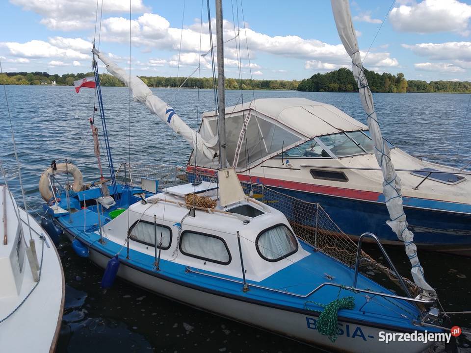 Sprzedam jacht razem przyczepa sprzedam