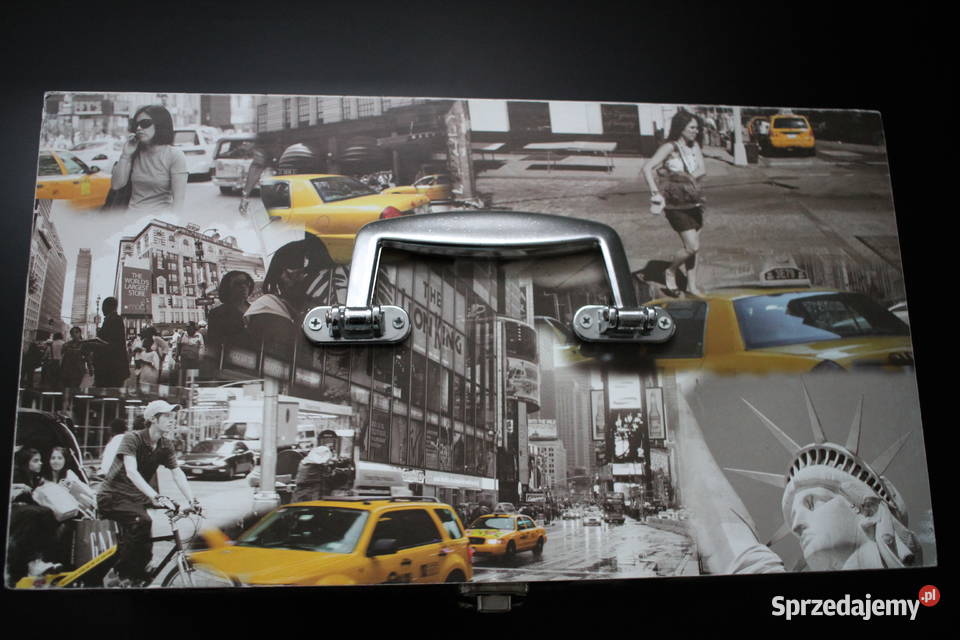 skrzynka skrzynia York Nowy Jork taxi kuferek