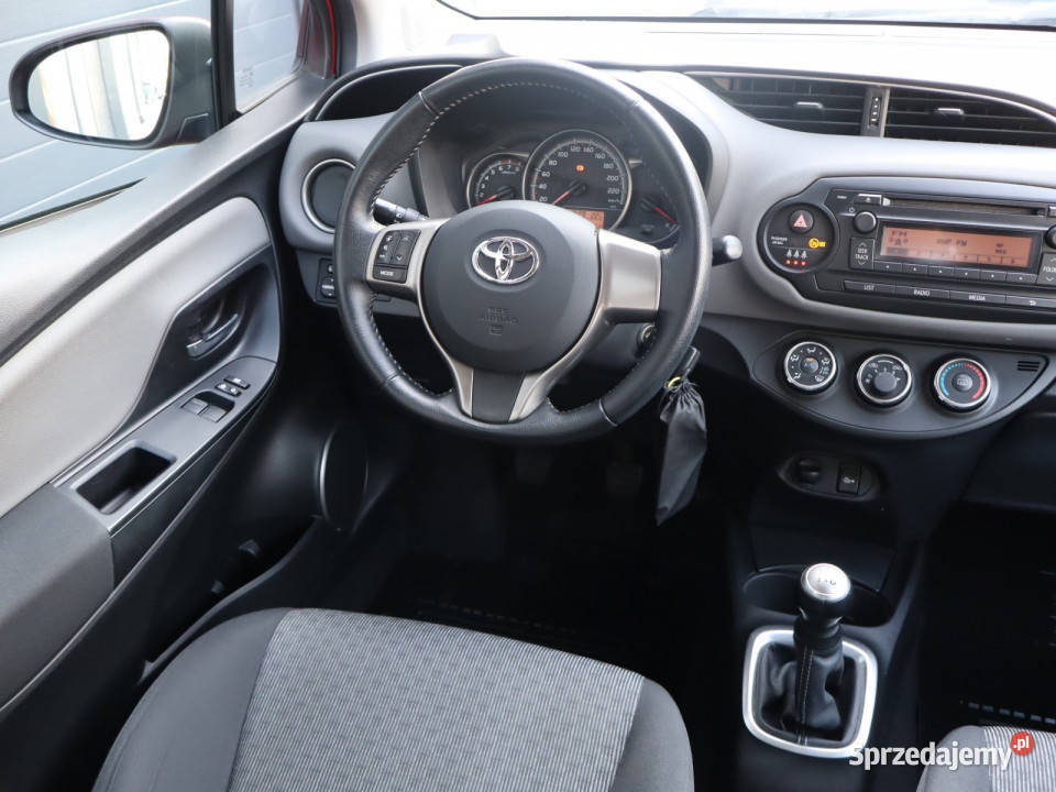 Toyota Yaris 10 VVTi Katowice