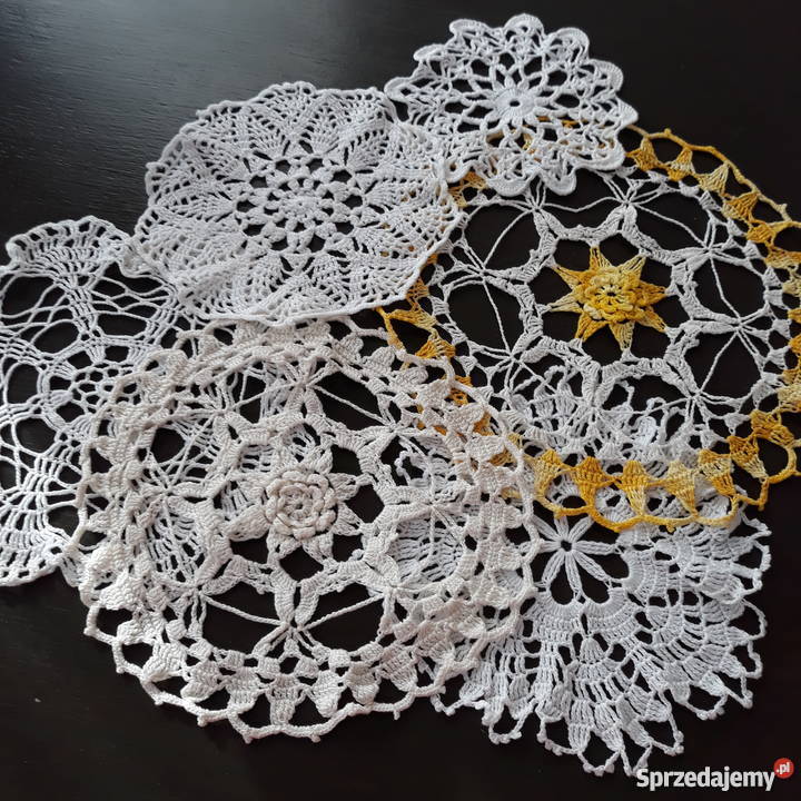 Serwetki na szydełku ręcznie robione wielkanocne