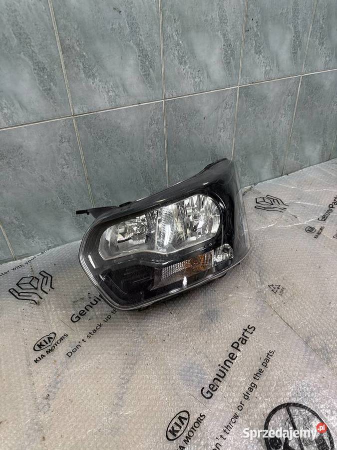 Ford Transit MK8 lampa przednia lewa śląskie Bielsko-Biała
