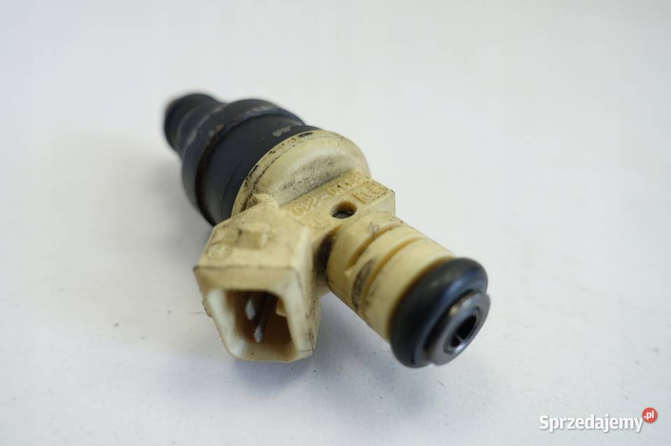 Hyundai Lantra 16 16V WTRYSKIWACZ wtrysk Rudka