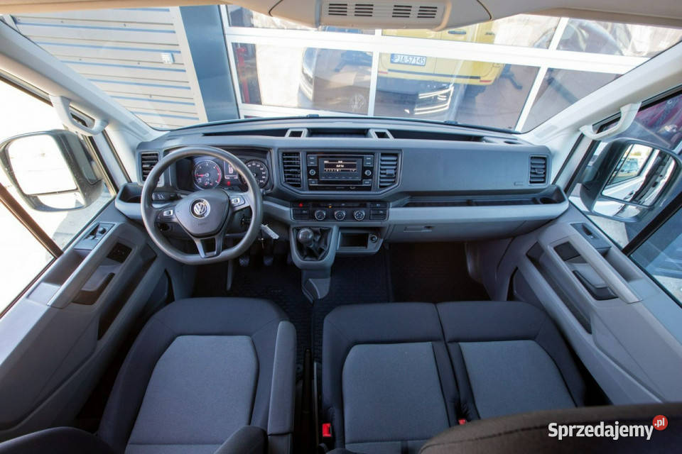 Volkswagen Crafter 7OSÓB Brygadówka wersja światła przeciwmgłowe Jarocin