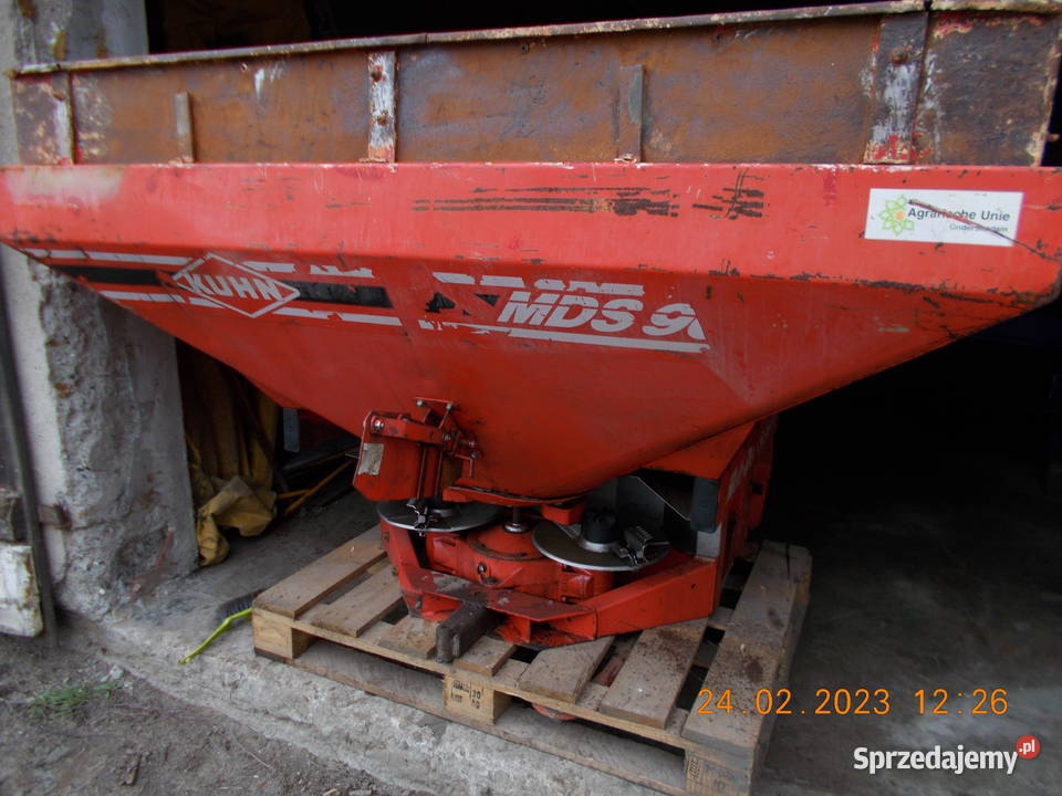 Rozsiewacz Nawozu RAUCH KUHN MDS 901 1 t Pigża