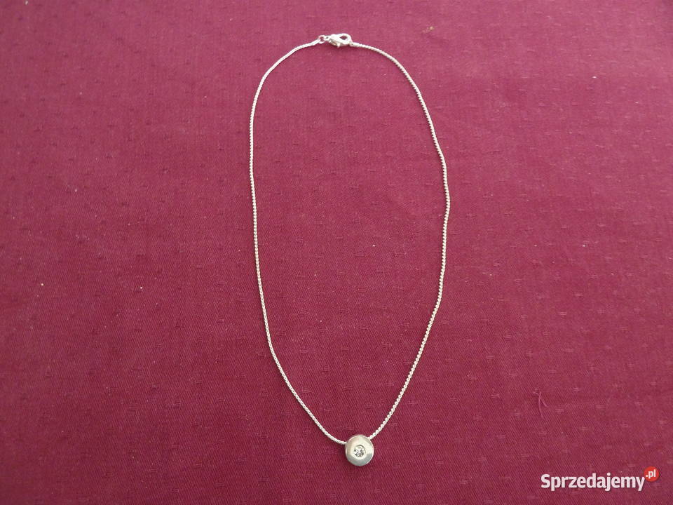 Delikatny krótki łańcuszek z naturalnym jasnym Warszawa