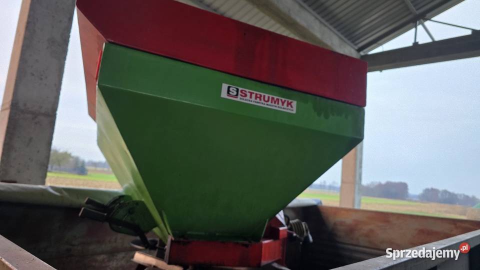 Rozsiewacz nawozu 1000l Rozsiewacze nawozów mazowieckie Sierpc