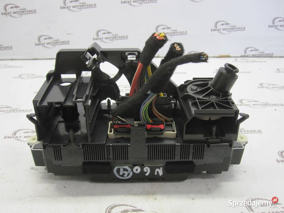 VW JETTA 07r panel klimatyzacji A3110060 osobowe Panele sterowania, przełączniki Wyposażenie wnętrza świętokrzyskie