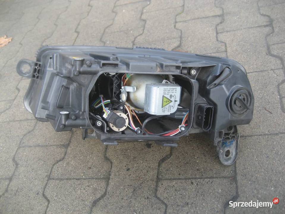 audi a6 c6 0408r lampa przód prawa xenon nie Rakoniewice sprzedam