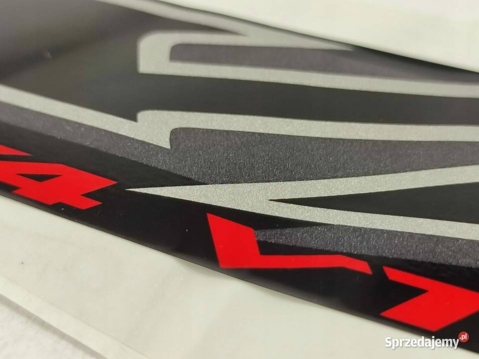 NAKLEJKA VFR PRAWY BOCZEK HONDA VFR800 2002