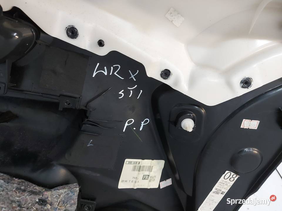 Subaru WRX STI 2015r boczek tapicerka drzwi