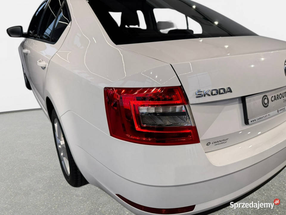 koda Octavia Ambition 16TDI 115 M5 2019 r Salon wielofunkcyjna kierownica Samochody osobowe małopolskie Myślenice