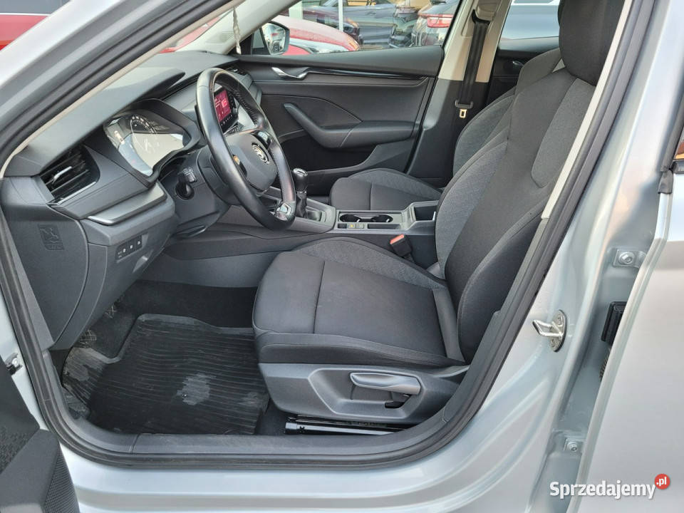 koda Octavia fv23benzyna110grzane 110KM Toruń