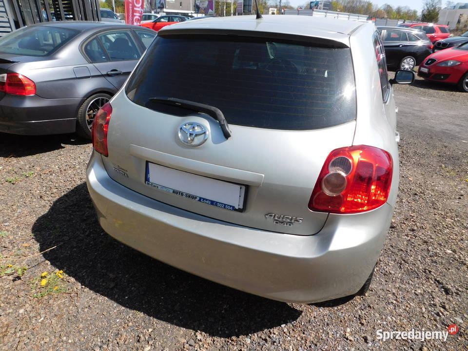 Toyota auris Łódź
