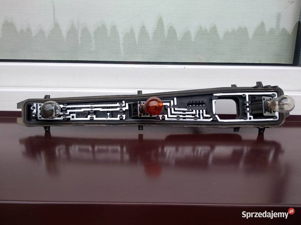Ford Fiesta MK5 3d wkład oprawka lampy tył Sieradz sprzedam