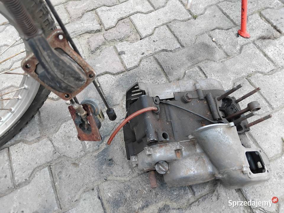 Kawasaki Ke 125 2t dwusuw kd ks cross enduro Rok produkcji 1977 Konina